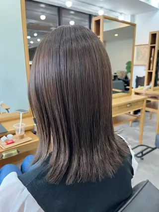 ミディアム カラー 西村 ようこのヘアスタイル