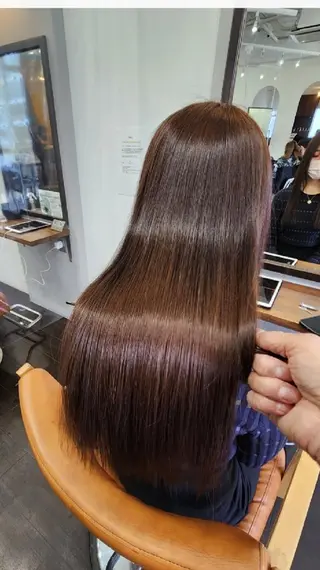 ロング ヒロセ シュウジのヘアスタイル