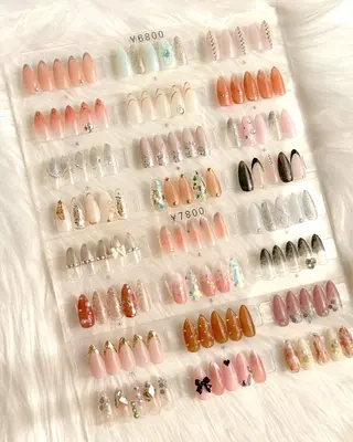 ネイル FULL MOONのネイルデザイン