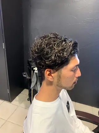 ミディアム メンズ メンズパーマ/難波/ 心斎橋　室園亮佑のヘアスタイル