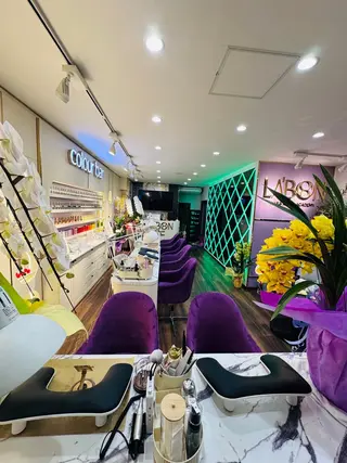 ネイル Hana✴︎ Labon Artのネイルデザイン