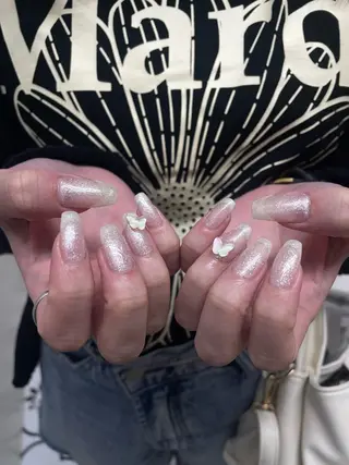 ネイル koyu 🩶のネイルデザイン