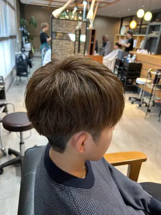 カラー 矢島 列彩のヘアスタイル