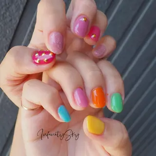 ネイル infinity skyのネイルデザイン