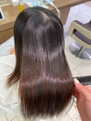 セミロング パーマ 長妻莉央/縮毛矯正 髪質改善カラーのヘアスタイル