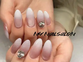 ネイル NYネイルサロン　千葉中央店所属・NYネイルサロン 千葉中央店のネイルデザイン
