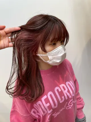 セミロング カラー yuika .のヘアスタイル