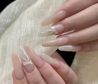 ネイル 相沢 さやかのネイルデザイン