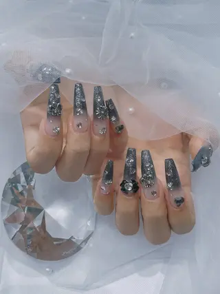 ネイル GO TODAY 横浜Solace店所属・nail salon Azukiのネイルデザイン