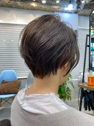 ショート a-o岡野　こやま しんぺいのヘアスタイル