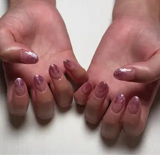 ネイル TOP所属・三部 真実のネイルデザイン