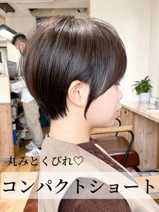 ショート ショートヘア くすみカラー、大場猛のヘアスタイル