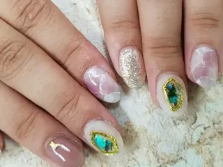 ネイル 河野ちえ (雑誌掲載サロン)のネイルデザイン