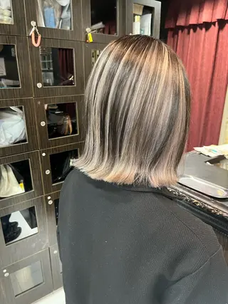 ミディアム カラー Eleanor立川北口所属・🦋YUI 髪質改善 ブリーチ　着付け🦋のヘアスタイル