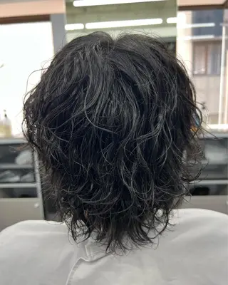 ミディアム パーマ メンズ The Gollum cut＆shave所属・垢抜け・メンズパーマ 津山祐紀のヘアスタイル