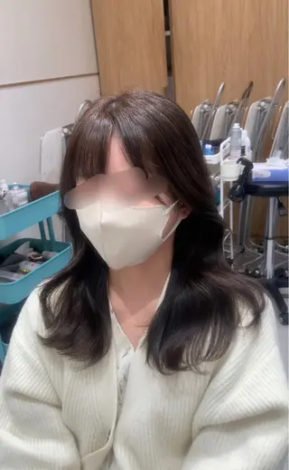 ミディアム カラー ヘアアレンジ 内田 志乃のヘアスタイル