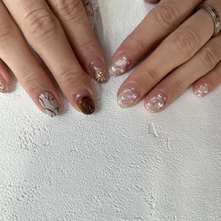 ネイル 【パラジェル認定】 newiネイル京橋のネイルデザイン