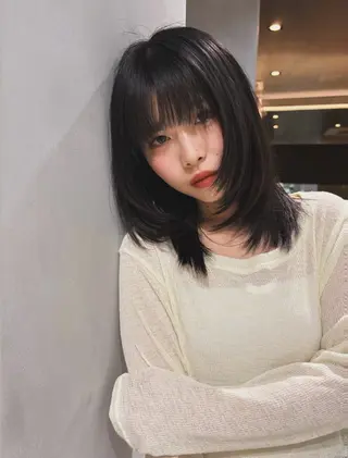 ミディアム カラー Juna✂️ レイヤー / ボブのヘアスタイル