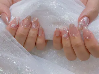 ネイル Demure Momo銀座店のネイルデザイン