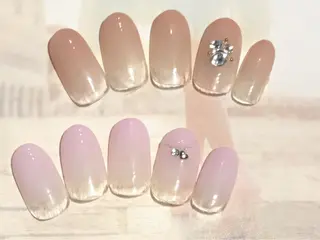 ネイル imymemine所属・渡邊 束紗のネイルデザイン