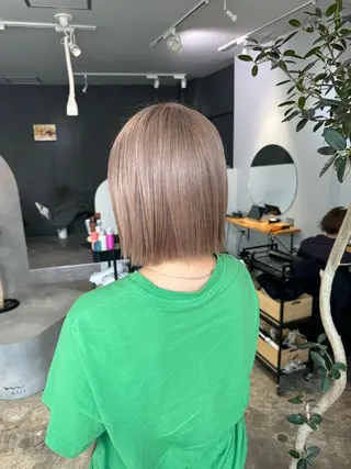 ショート 岸川 恭子のヘアスタイル