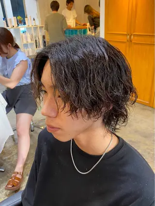 ミディアム パーマ メンズ レイヤーボブ/ 艶カラー/サナ🌼のヘアスタイル