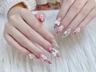 ネイル Akiko ネイルサロン所属・AKIKO ネイルサロンのネイルデザイン