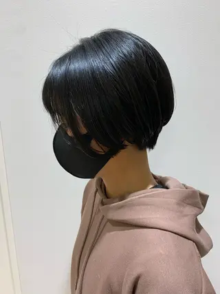 ショート 顔まわりカット✄ ベージュカラー🧸のヘアスタイル