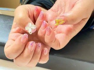 ネイル hohomi .のネイルデザイン