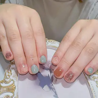 ネイル Queens 榊 まおのネイルデザイン