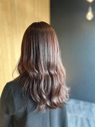 ミディアム Glare所属・髪質改善特化🫧 梶川　歩哉のヘアスタイル