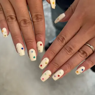 ネイル 【ANEMONA】 ANのネイルデザイン