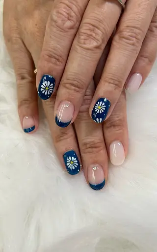 ミディアム Nonche大阪梅田店所属・Nonche 大阪梅田店のネイルデザイン