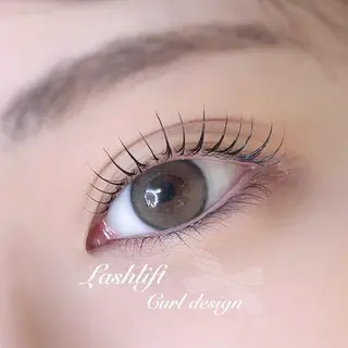 マツエク・マツパ kurumi🍒◝✩ /amii新宿のマツエク・マツパデザイン