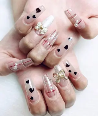 ネイル LUXE NAIL SALONのネイルデザイン