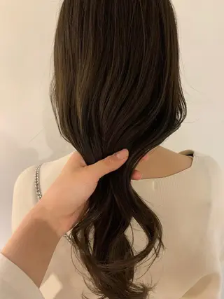 ロング カラー 似合わせカット🫧 吉見衣生のヘアスタイル