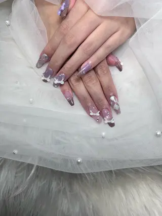 ネイル 🌈 Laule'aのネイルデザイン