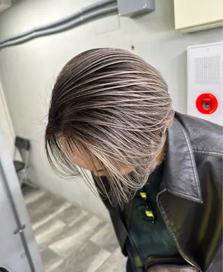 ショート カラー メンズ りょうへい/ 全頭ブリーチ/渋谷のヘアスタイル