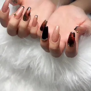 ネイル nailstudio ′ecole所属・nailstudio ′ecoleのネイルデザイン