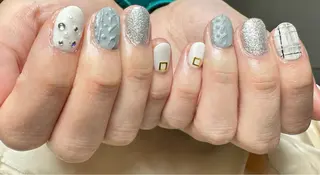 ネイル マルサンカクシカク所属・○△□ 守口市のネイルデザイン