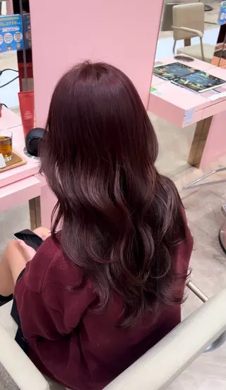 ロング GRAN AVEDA NAOのヘアスタイル