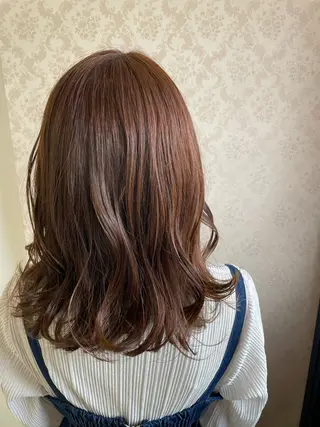 セミロング ヒヨシ ルナのヘアスタイル