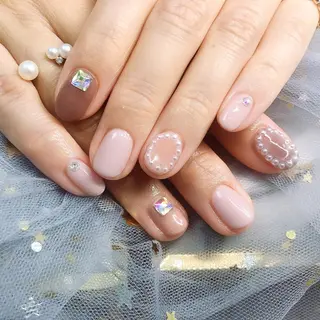 ネイル ネイルサロンエクラ 🫧Shizukaのネイルデザイン