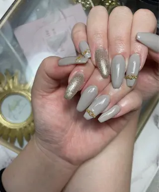 ネイル 高草木 桃香のネイルデザイン