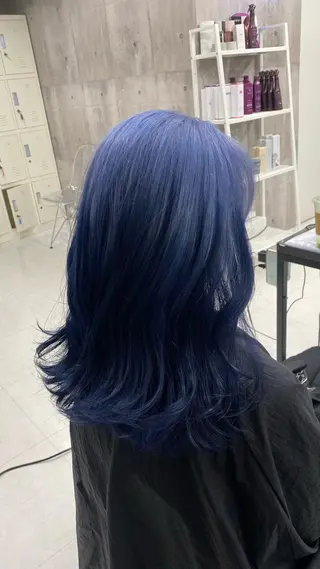 セミロング カラー ヘアアレンジ メンズ のん🎀ハイトーン/ レイヤーカット🐳のヘアスタイル