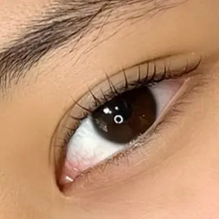 マツエク・マツパ ou's nail salon所属・小林 桜のネイルデザイン