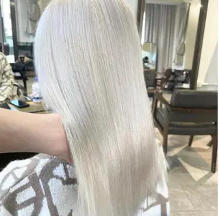 セミロング カラー ヘアアレンジ 🌹TikTok４万 ﾌｫﾛﾜｰ🌹AKIのヘアスタイル