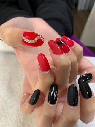 ネイル 手塚 里奈のネイルデザイン