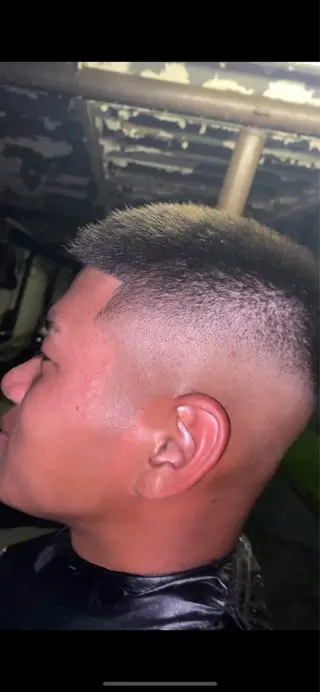 ショート メンズ FREEDOM BARBER&CO.所属・宮 蒼輔のヘアスタイル