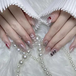 ネイル RAFFINE 月🦋🩵のネイルデザイン